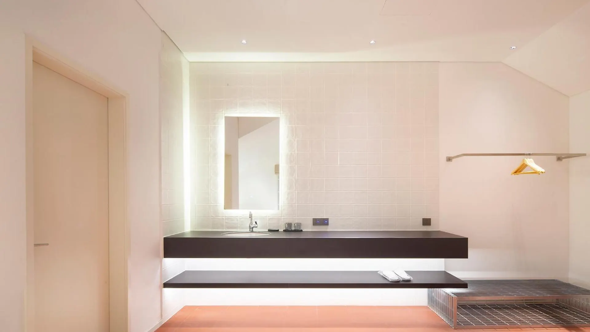 Yolo Vacation Homestay Sanya Hotel